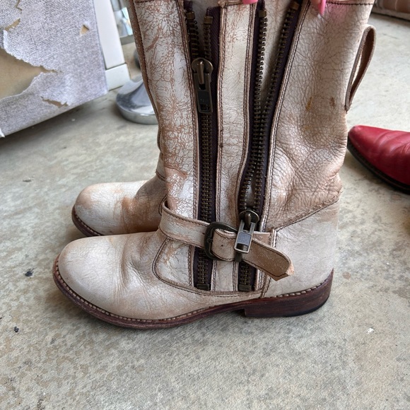 Bedstu distress boots - Picture 7 of 9